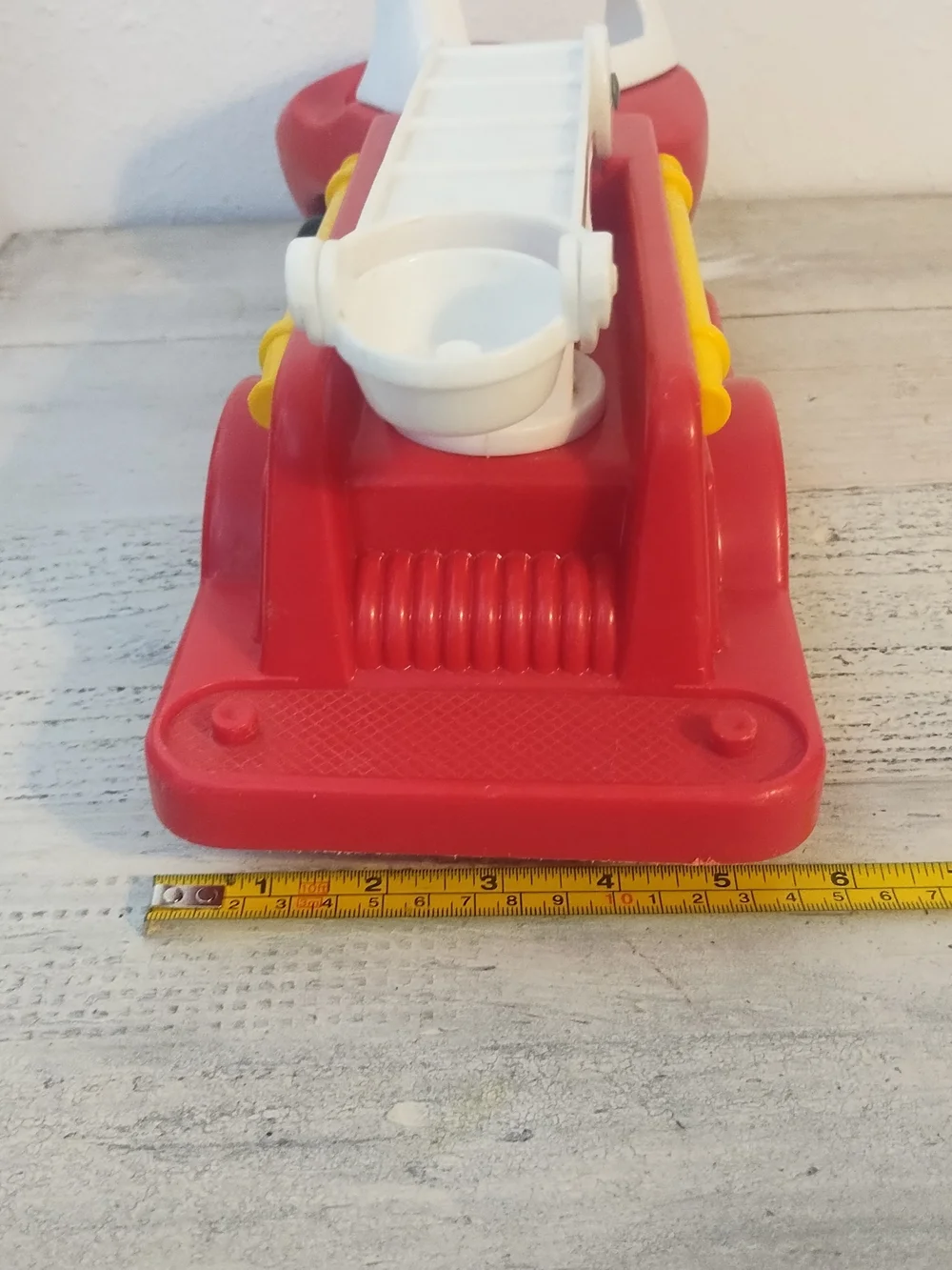 Vintage Little Tikes Toddle Tots Red Fire Truck open to offers